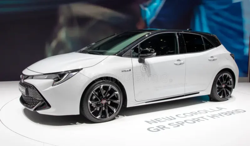 
								Toyota Corolla. full									